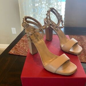 VALENTINO GARAVANI Rockstud Nude 105mm Sandals, size 37, worn twice, msrp$1150,